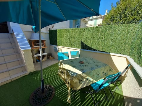 Warm welcome in Provence