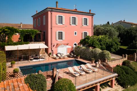 Wonderful villa province Pisa, area Volterra.