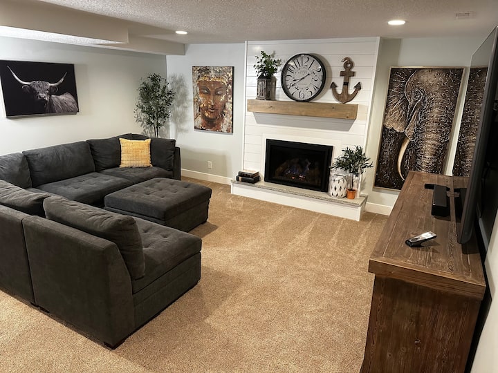 Utah Rocks!  2 Bdrm Guest Suite - Cottonwood Heights, UT