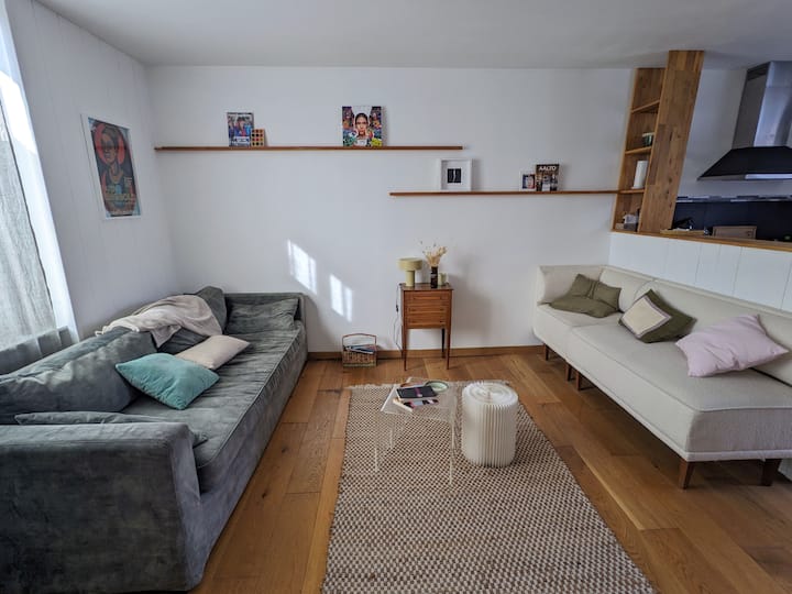 Appart'/maison Avec Terrasse - La Rochelle