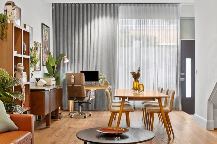 Haven @ Collingwood- 3 bed, 3 carpark, Foxtel gallery image 4