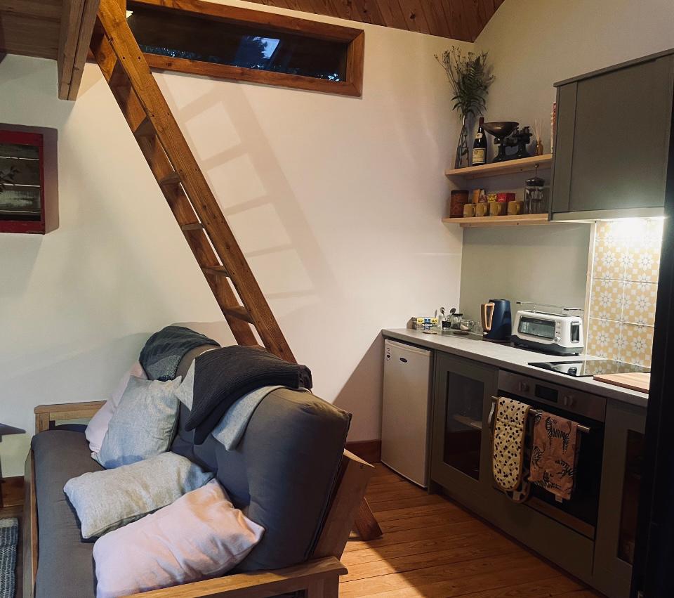 Beliebte Airbnb-Anzeige: The Cabin at Shambala-Sauna now available to book! in Fylingdales