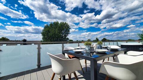 Penthouse with jacuzzi near Hanover, Germany