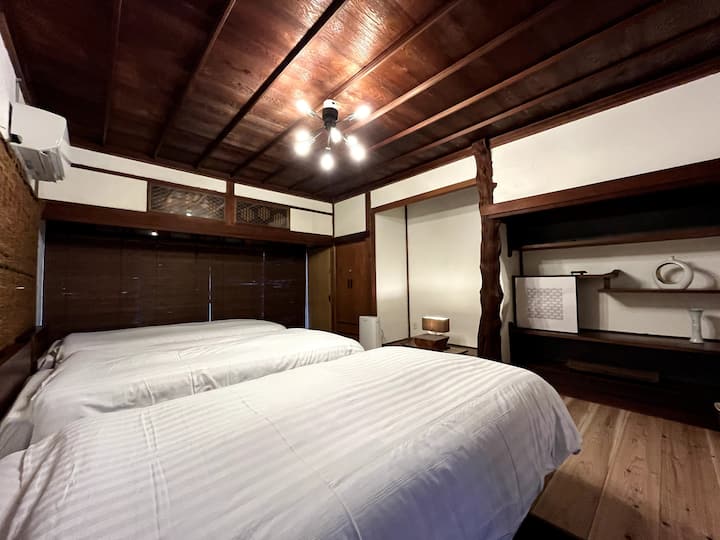 Bedroom 2 single bed✖️ 3