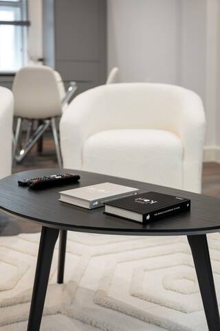 The Covent Garden Boutique gallery image 5