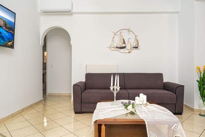 St. Harry's Windmill - Dennis 2 Bedroom Apartment - Zakynthos