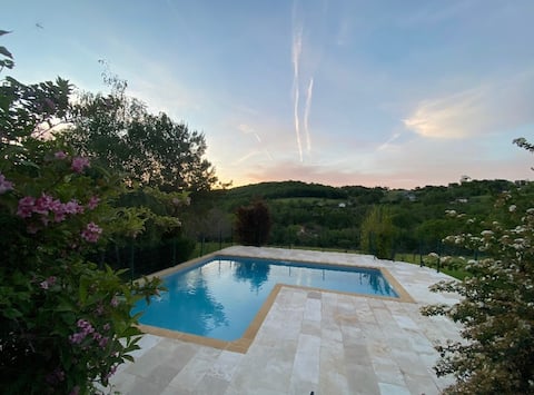 Heart of Dordogne, valley view, large private pool