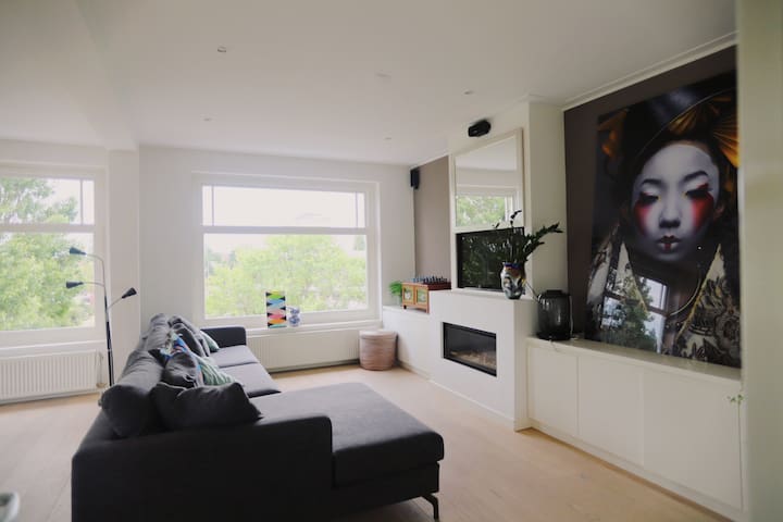 Duplex Luxury Apartment Rooftop gallery image 5