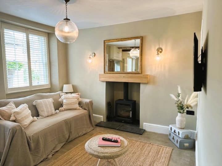 The Nest - Frome