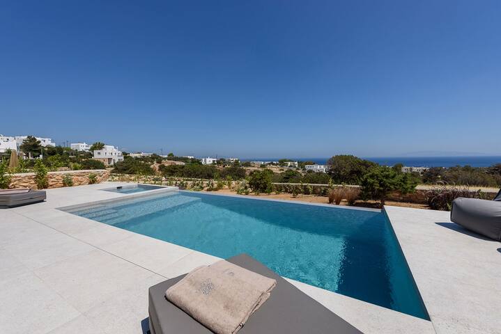 Luxury Villa Solevara gallery image 5