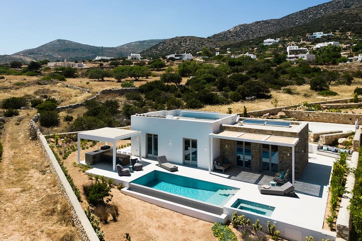 Luxury Villa Solevara