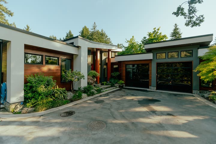 Chi Retreat gallery image 2