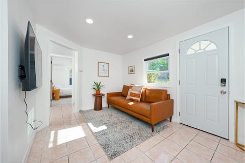 Top Airbnb: Quiet and Central 2bedroom House in South San Gabriel