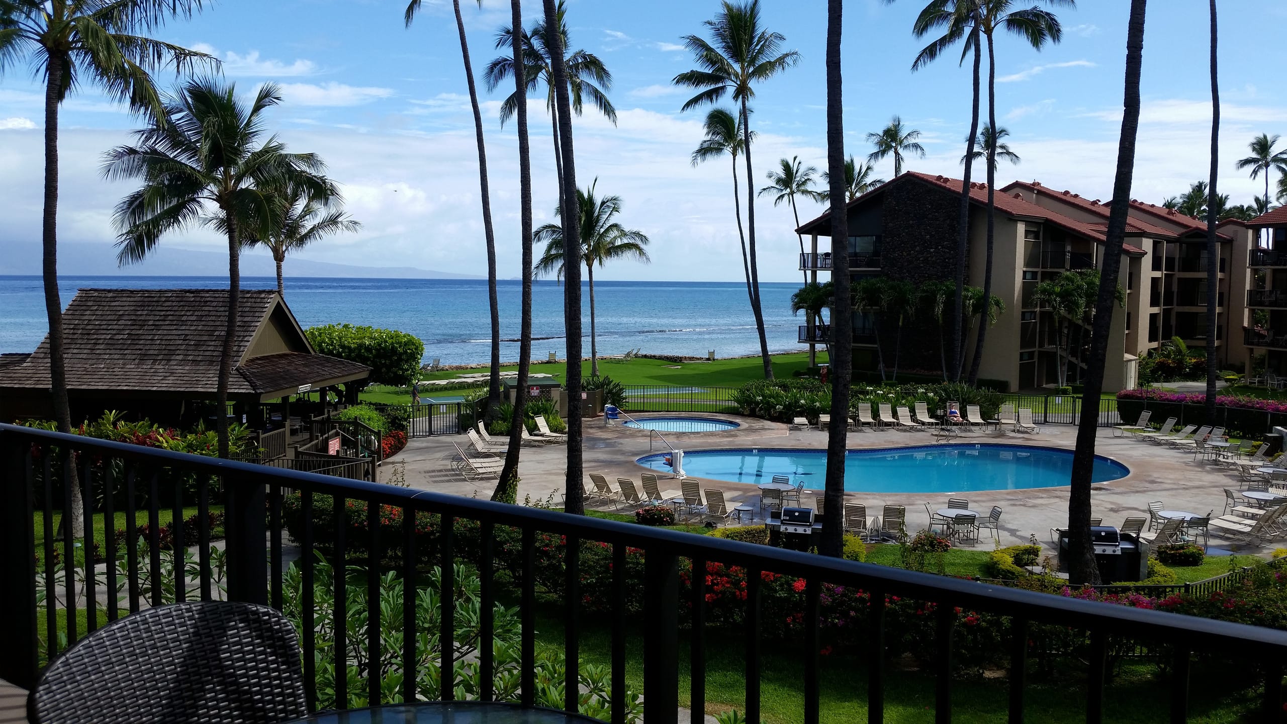 Condo in Lahaina · ★4.99 · 1 bedroom · 2 beds · 1 bath - Image 20