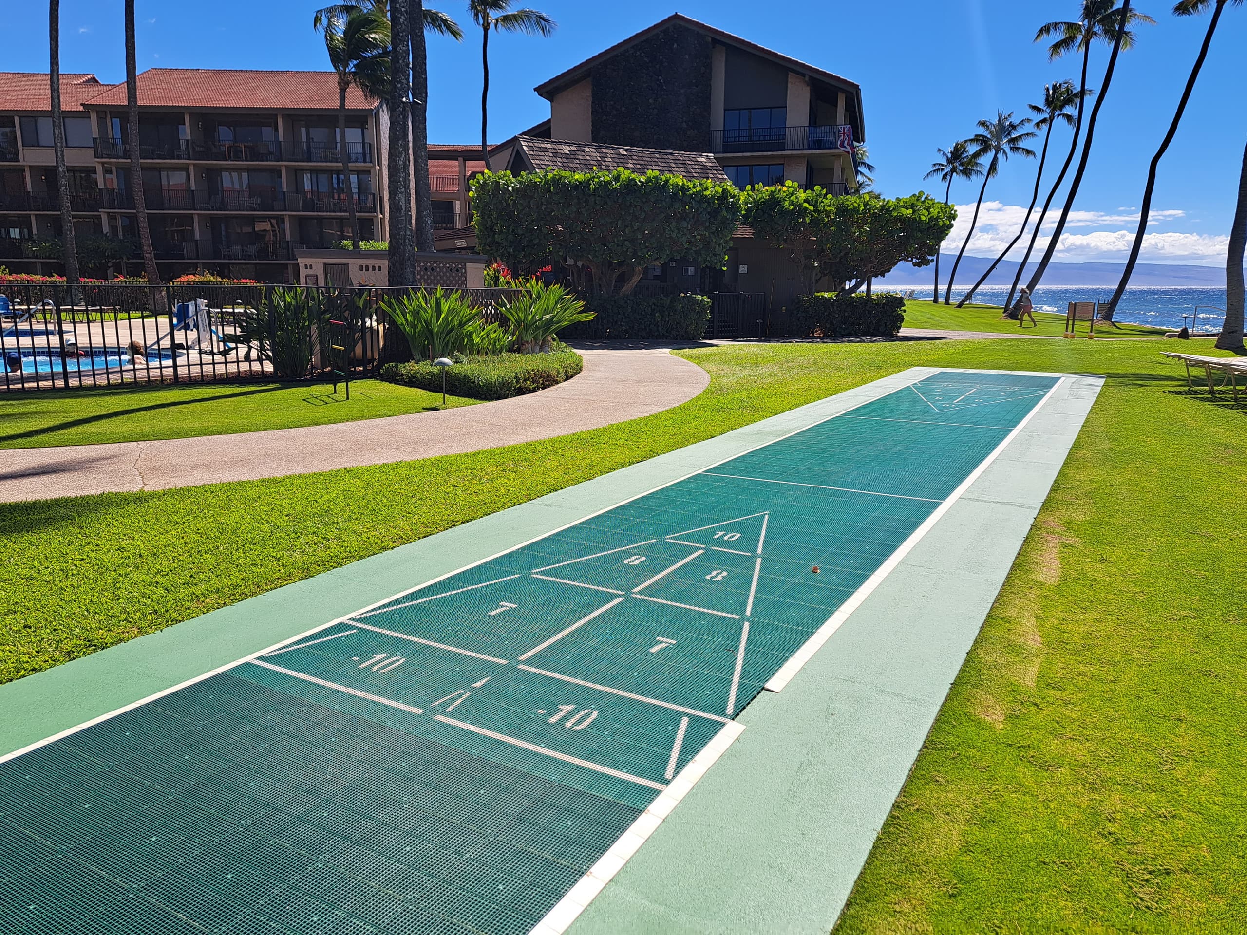 Condo in Lahaina · ★4.99 · 1 bedroom · 2 beds · 1 bath - Image 26