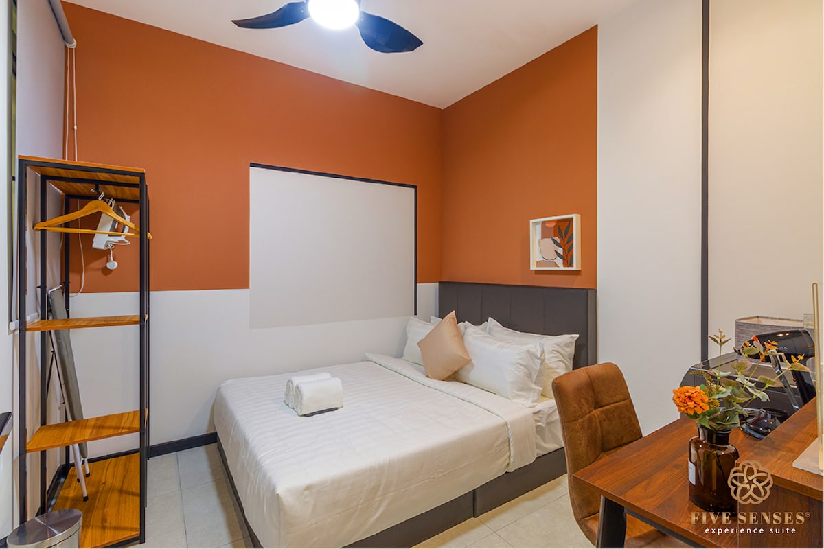 Premium Two Bedroom · Comfy Minimalist Suite Couple