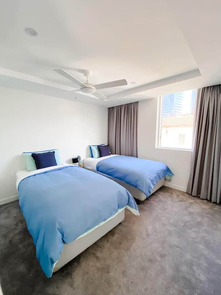 ห้องนอน 2 (เตียงเดี่ยว 2 หลัง)