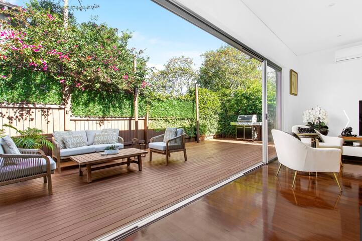 4 bedroom house Bondi Junction gallery image 3