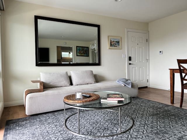 2 Bedroom- Steps to Beach