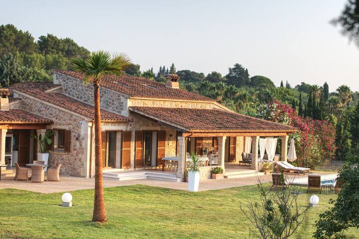 Villa Can Figuera gallery image 2