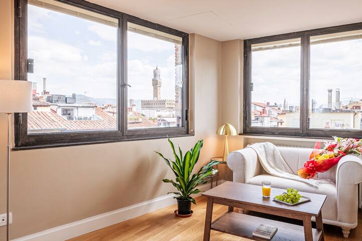 2 Medieval Towers-2 Florences-View 360° gallery image 3