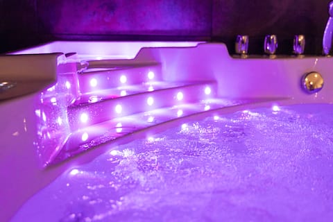 The RiverLoft – Balneotherapy & Massages