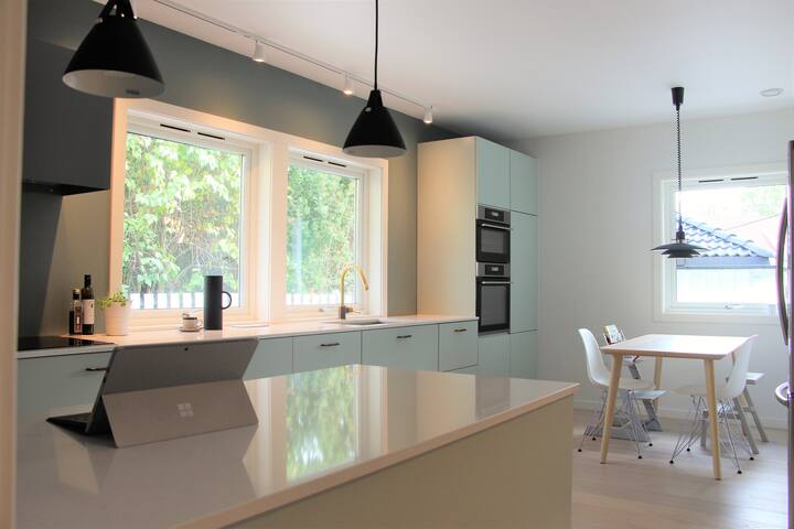 Spacious house with garden central in Oslo gallery image 4