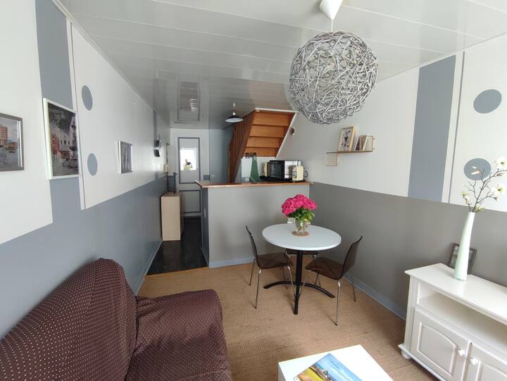 Apartment in the pedestrian streets of Cherbourg Apartments for Rent