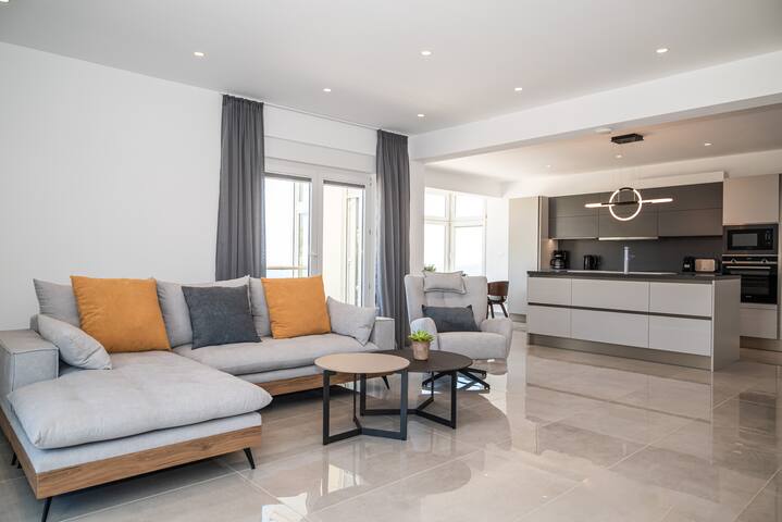 Agnanti Sea View Villa gallery image 4