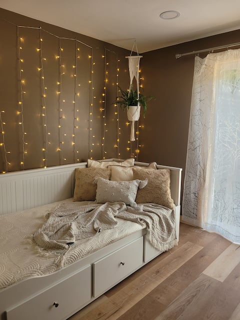 The Little Green Guest House