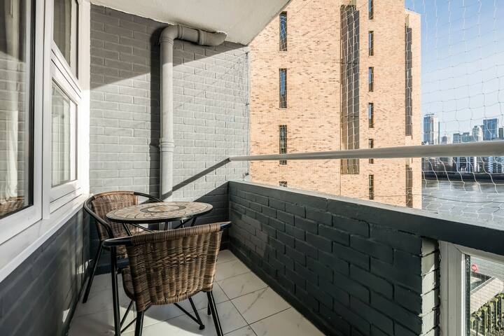 Riverside 3BR| 20min->City Centre | Easy transport gallery image 4