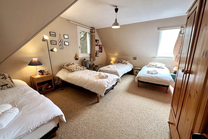 Dormitorio 4 camas individuales (90x190)