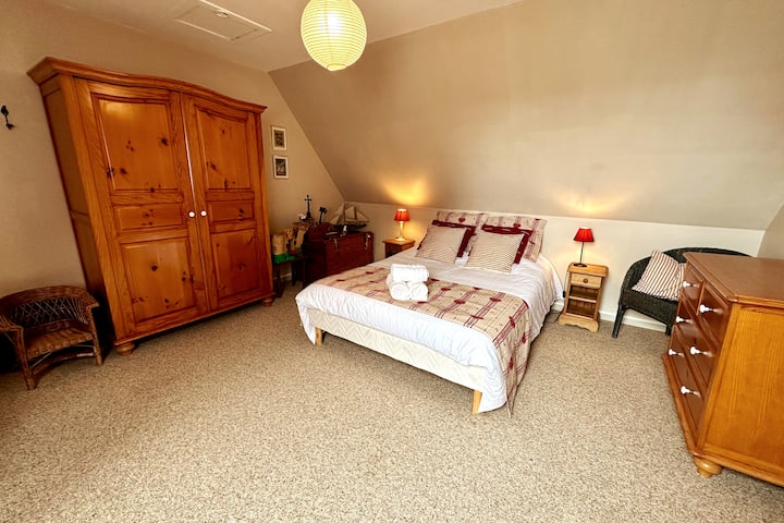 Habitación doble (140x190) + cuna