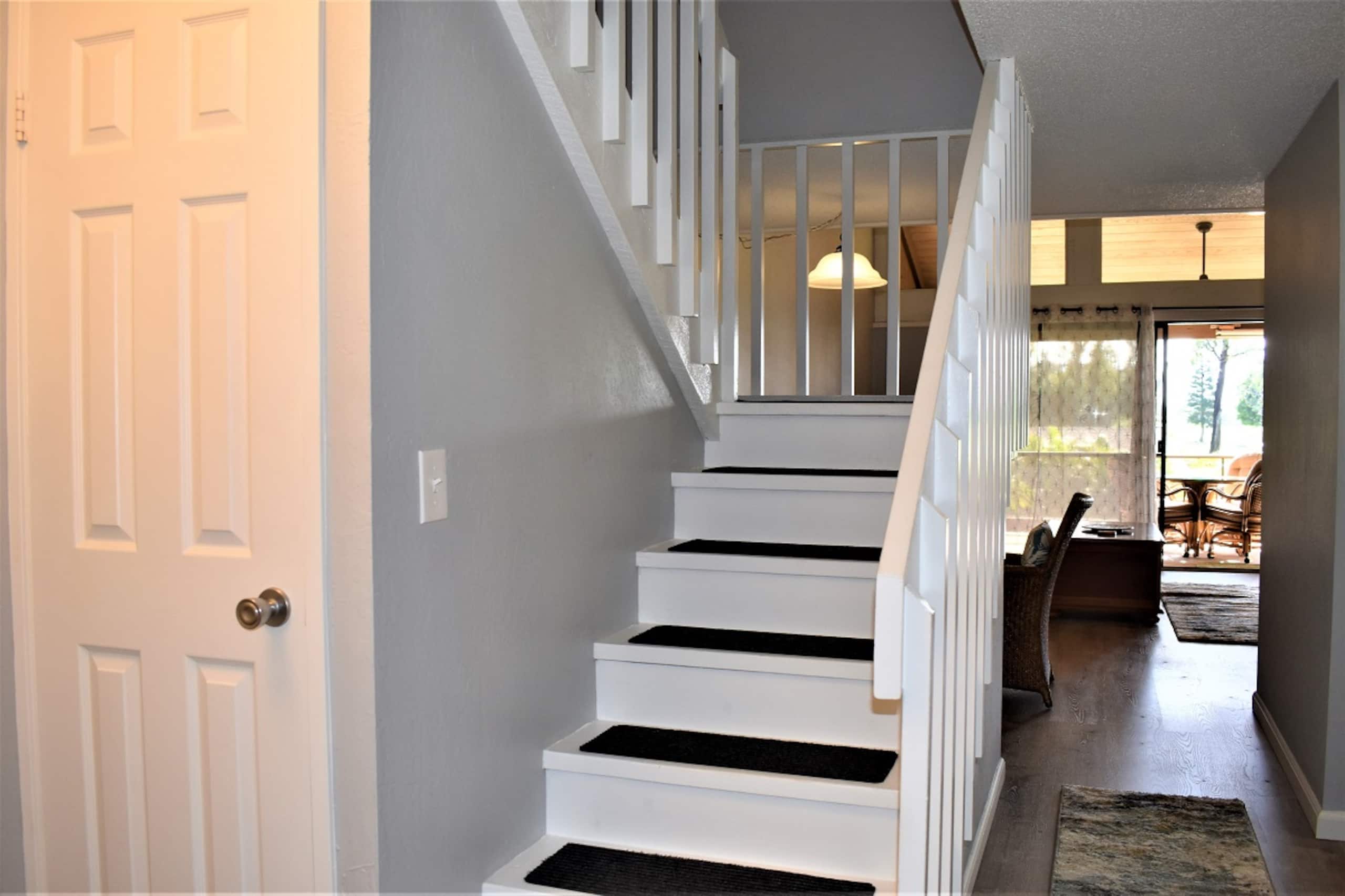 Top-Floor Retreat with Ocean & Golf Course Views! - Image 8