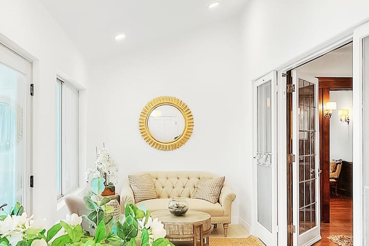 Architechtural Masterpiece 5 min walk to Rose Bowl gallery image 4