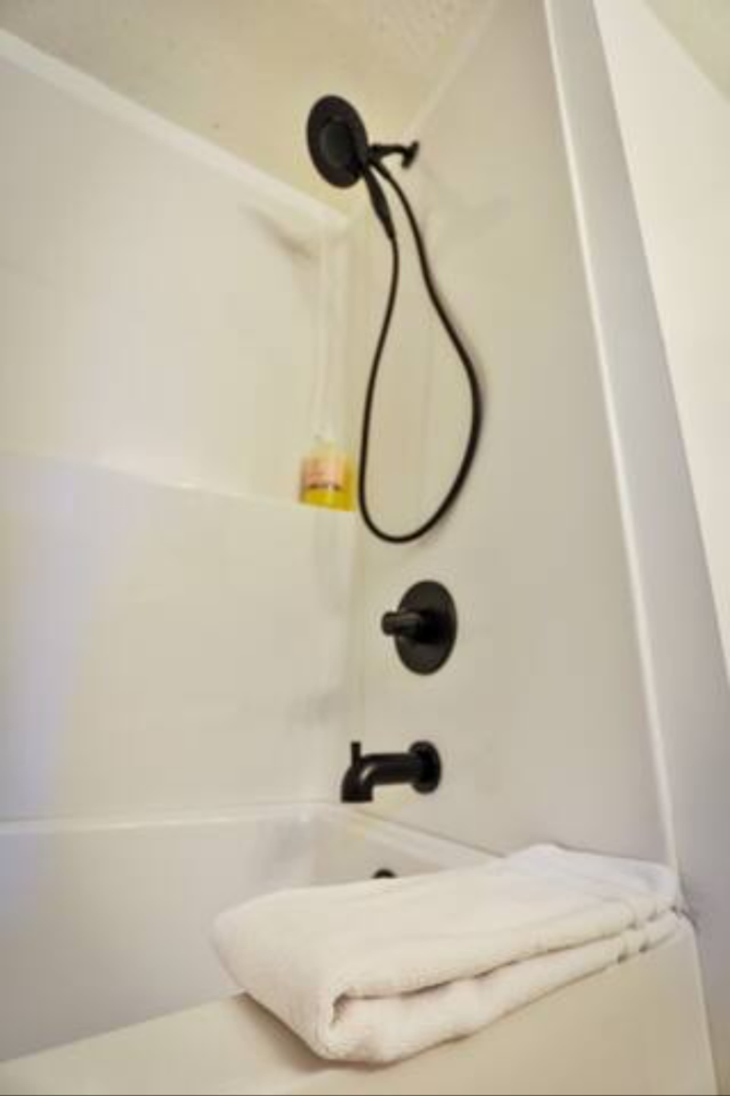 Ski-In/Out | Mountain Views | Scandinavian Design - Photo 22