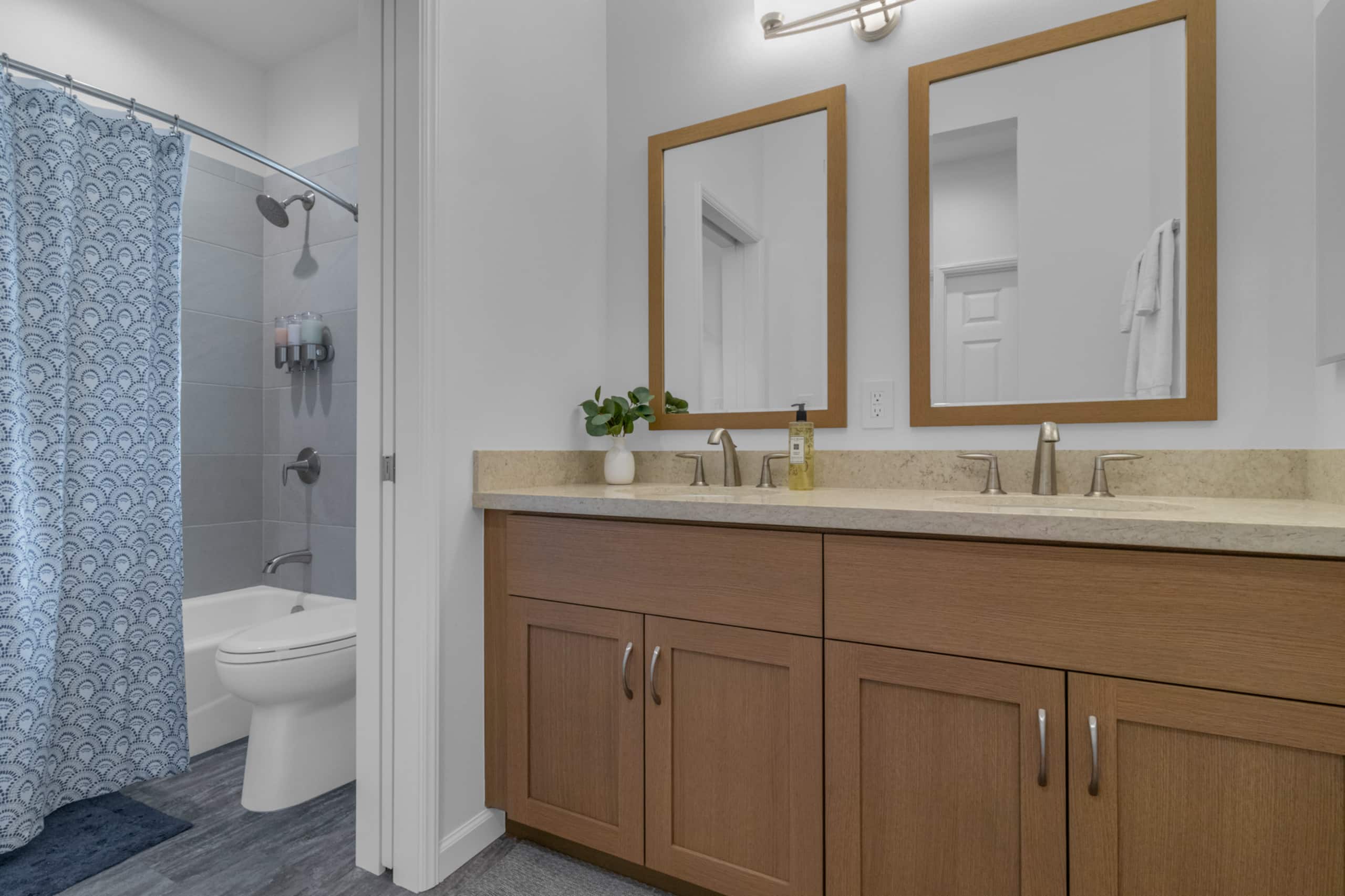 Home in Waianae · ★4.99 · 4 bedrooms · 7 beds · 2.5 private baths - Image 35