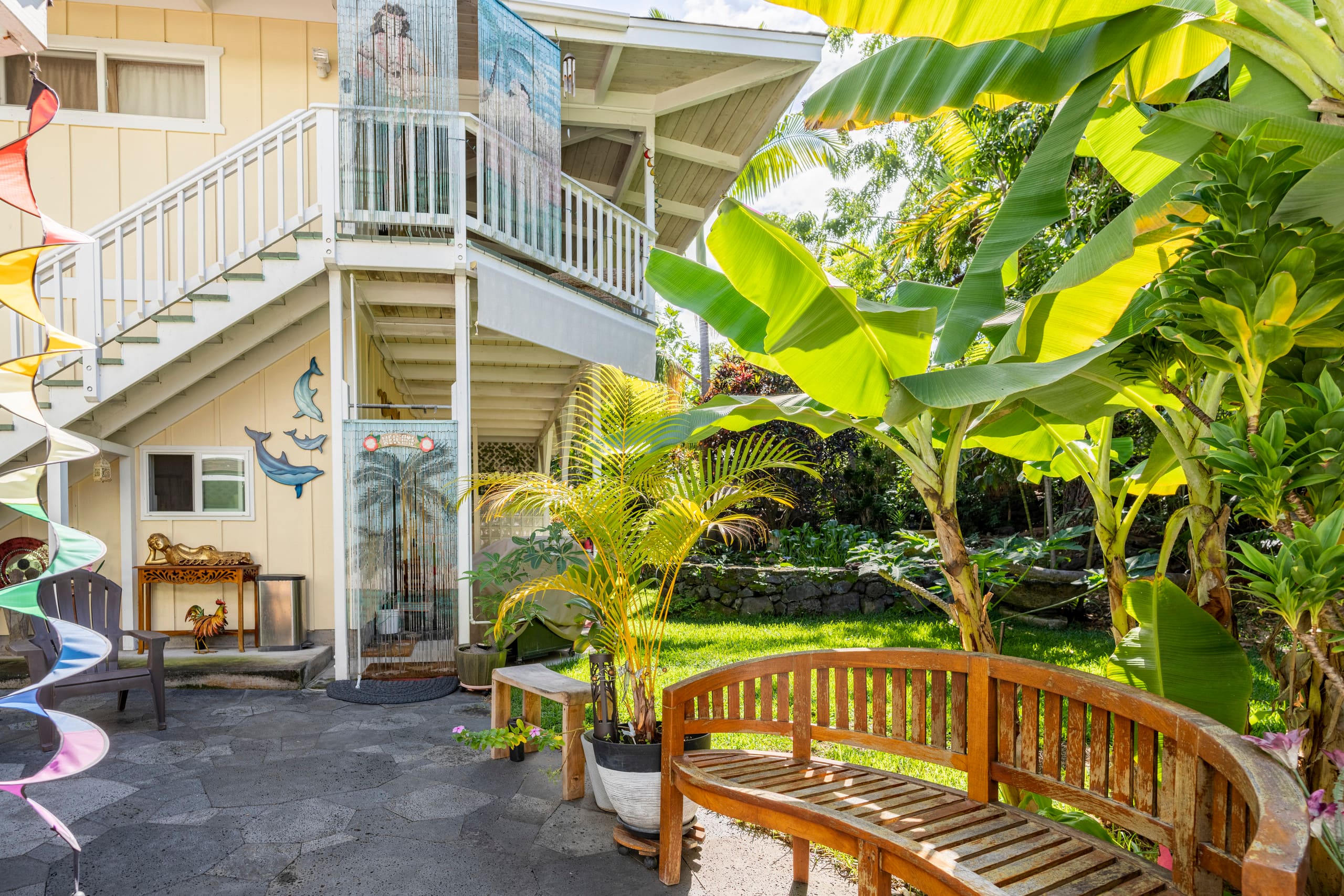 Home in Kealakekua Bay · ★4.92 · 13 bedrooms · 4 beds · 2.5 baths - Photo 15