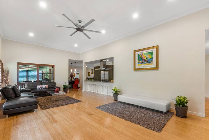 Space, Comfort & Serenity gallery image 4