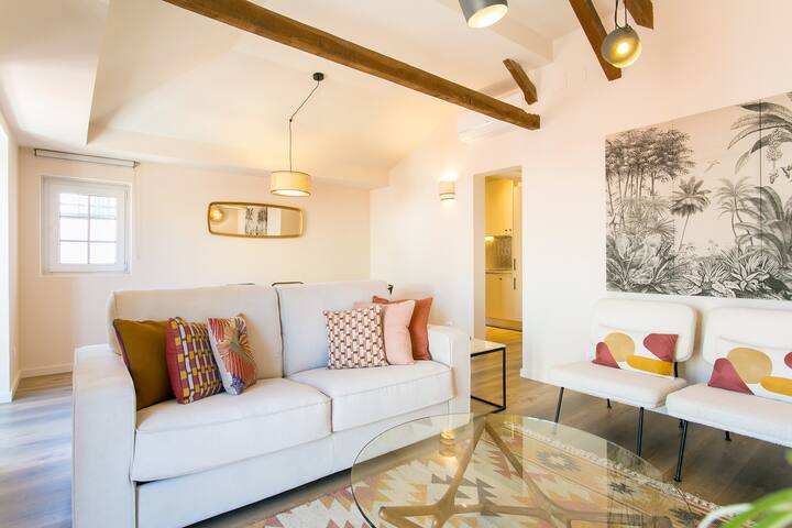 Baixa bright 2 bdr+2 baths flat! gallery image 3