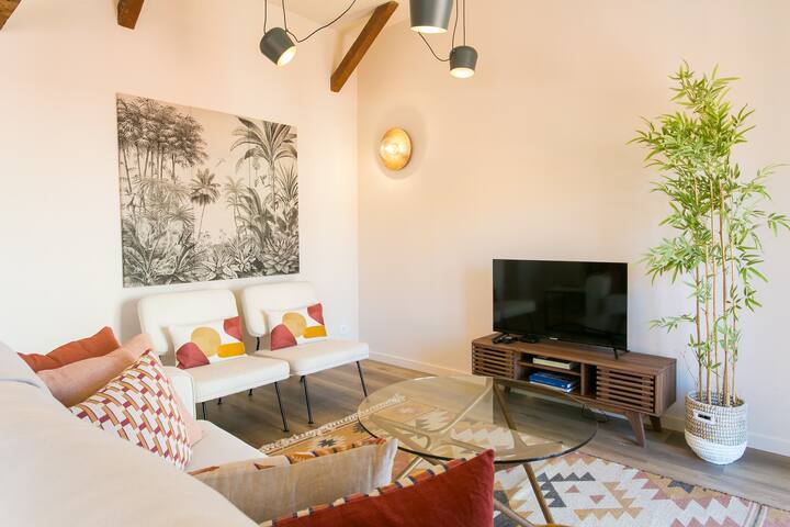 Baixa bright 2 bdr+2 baths flat! gallery image 4