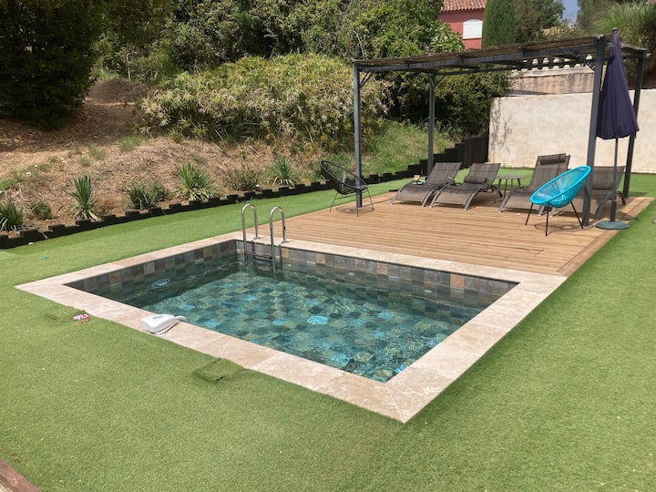Grimaud -Maison 4 Pers - Piscine - Cogolin
