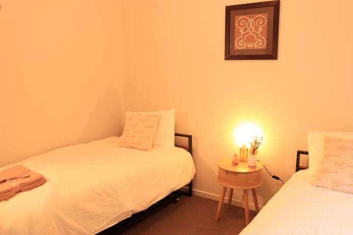 Camera 2 con 4 letti singoli 