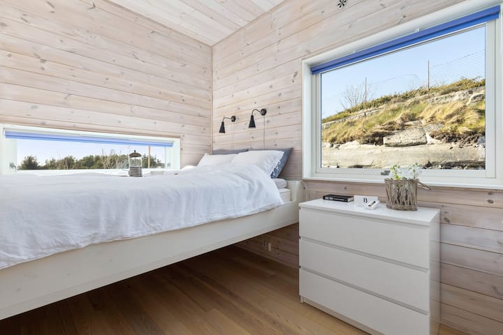 ห้องนอนวิวสวยเตียงคู่