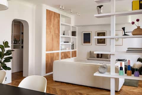Architect-designed family apartment