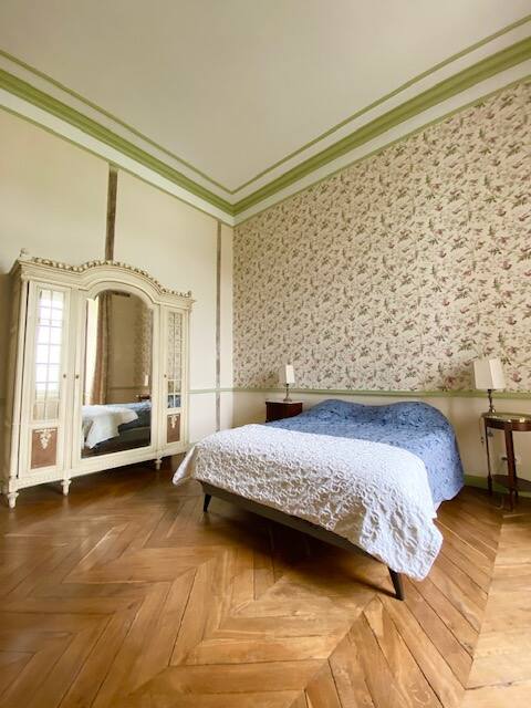 The green room at the castle