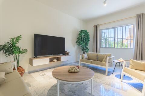 Spacious & modern 3BR apt near Byblos Souk/Beach