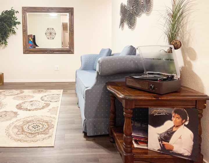 2 ห้องนั่งเล่น