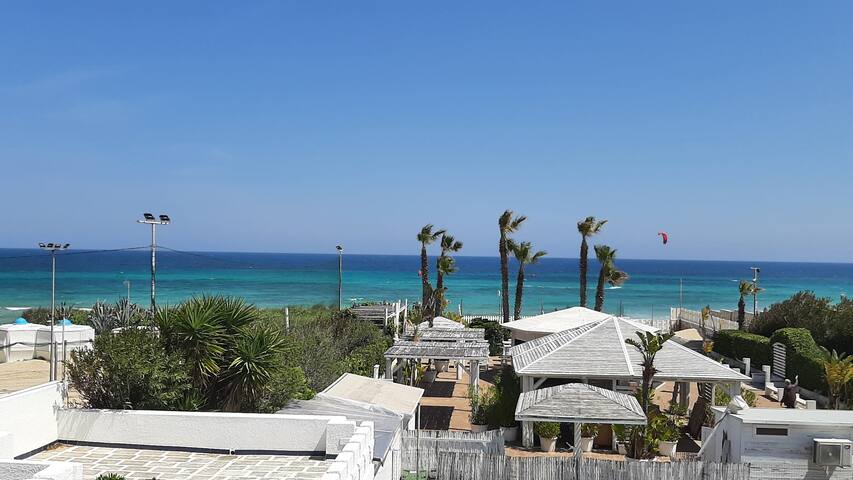 Comfortable villa on the sandy beach gallery image 3