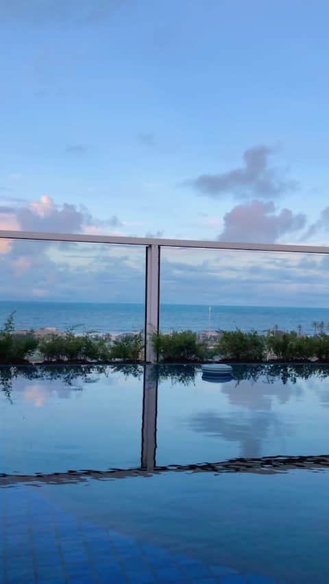 Successful Airbnb property: Fantastic penthouse with pool in Praia Do Futuro I